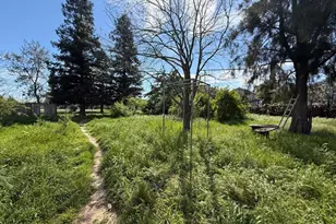 8035 Bucks Harbor Way, Sacramento, CA 95828 - Photo 12