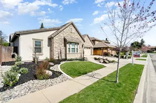 1483 Centennial Dr, Lodi, CA 95242 - Photo 1