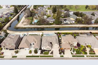 1483 Centennial Drive, Lodi, CA 95242 - Photo 4