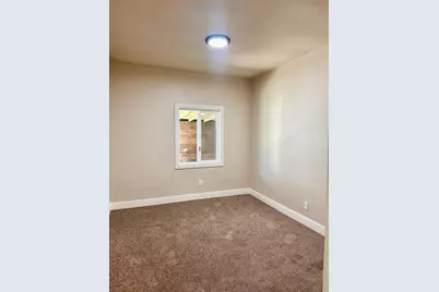 717 Parnell Avenue, Turlock, CA 95380 - Photo 12