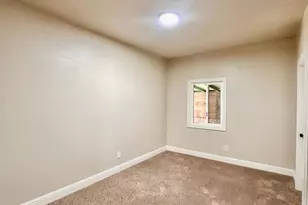 717 Parnell Ave, Turlock, CA 95380 - Photo 16