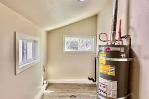 717 Parnell Ave, Turlock, CA 95380 - Photo 20