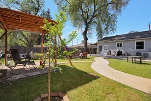72 Main St, Yuba City, CA 95991 - Photo 34