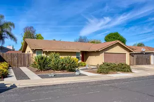 1859 Elmwood Ln, Manteca, CA 95336 - Photo 8