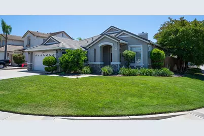 864 Grafton Street, Manteca, CA 95337 - Photo 1