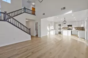 5481 Muskingham Way, Sacramento, CA 95823 - Photo 16