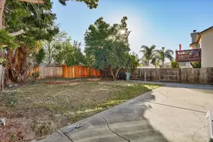 5481 Muskingham Way, Sacramento, CA 95823 - Photo 42