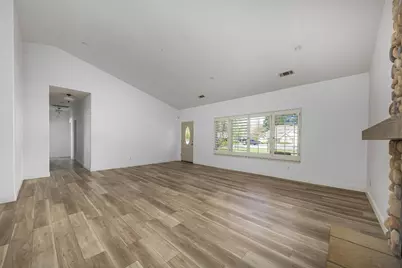 10324 Rio Sombra Court, Oakdale, CA 95361 - Photo 16