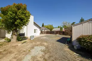 10324 Rio Sombra Ct, Oakdale, CA 95361 - Photo 40