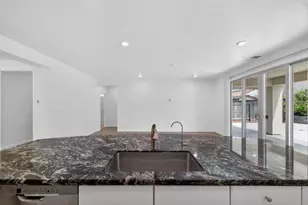 9291 Wild Lilac Cir, Sacramento, CA 95829 - Photo 12