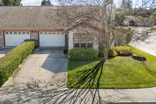 1098 Gilliland Dr, Yuba City, CA 95991 - Photo 2