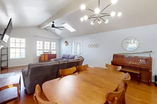 1098 Gilliland Dr, Yuba City, CA 95991 - Photo 12