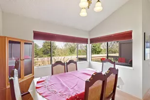 2544 Rio Bravo Cir, Sacramento, CA 95826 - Photo 22