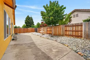 4609 Welera Way, Elk Grove, CA 95757 - Photo 38