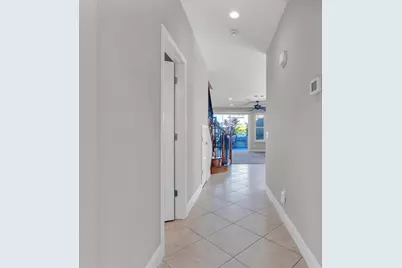 2075 Holt Drive, Lodi, CA 95242 - Photo 8