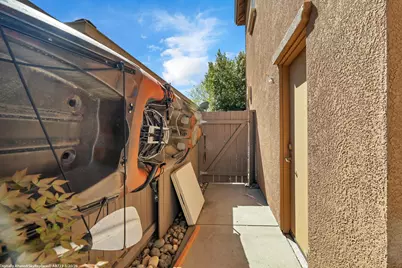 2075 Holt Drive, Lodi, CA 95242 - Photo 40