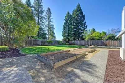 609 Willow Creek Drive, Folsom, CA 95630 - Photo 4