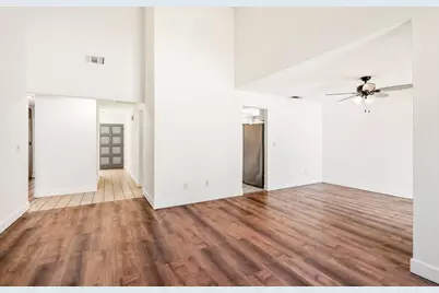 95 Saginaw Circle, Sacramento, CA 95833 - Photo 4