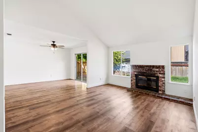 95 Saginaw Circle, Sacramento, CA 95833 - Photo 2