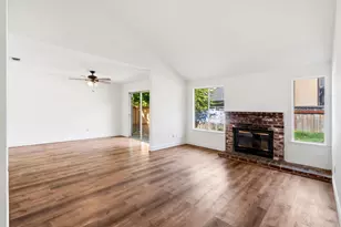 95 Saginaw Cir, Sacramento, CA 95833 - Photo 2