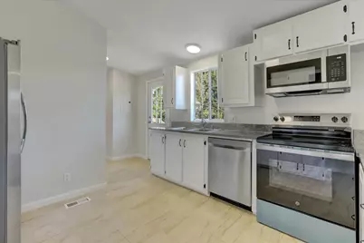 21525 Oxnard Court, Grass Valley, CA 95949 - Photo 10