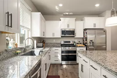 5224 Creekhollow Way, Roseville, CA 95747 - Photo 16