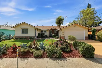 1580 60th Avenue, Sacramento, CA 95822 - Photo 1