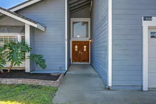 8954 Park Trail Dr, Elk Grove, CA 95624 - Photo 2