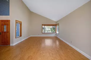 8954 Park Trail Dr, Elk Grove, CA 95624 - Photo 8