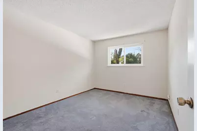 3923 Oak Villa Circle, Carmichael, CA 95608 - Photo 16