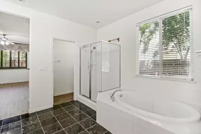 9465 Mainline Drive, Elk Grove, CA 95624 - Photo 26
