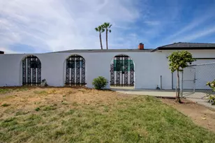 1111 Richland Ave, Modesto, CA 95351 - Photo 2