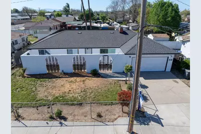 1111 Richland Avenue, Modesto, CA 95351 - Photo 1