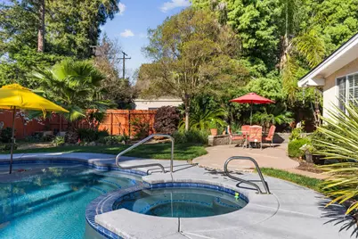 5108 Laurelview Avenue, Carmichael, CA 95608 - Photo 4