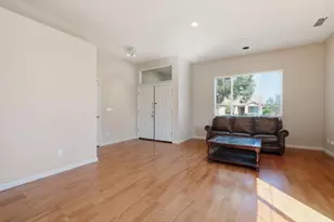 939 McGuire Ct, Folsom, CA 95630 - Photo 6