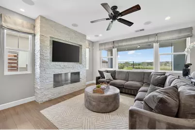 1380 Folsom Meadows Circle, Folsom, CA 95630 - Photo 8