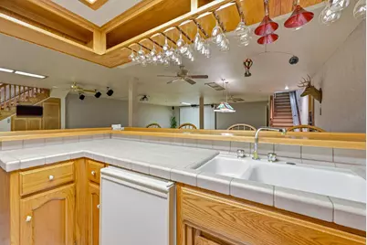 2394 E South Bear Creek Drive, Merced, CA 95340 - Photo 62