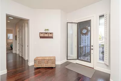 425 Rockcliff Court, Roseville, CA 95747 - Photo 2