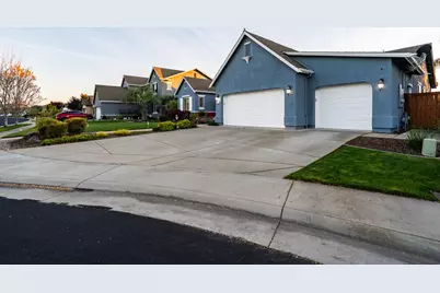 425 Rockcliff Court, Roseville, CA 95747 - Photo 48