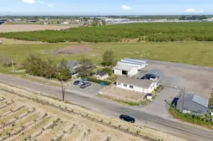 6630 Foote Rd, Ceres, CA 95307 - Photo 12