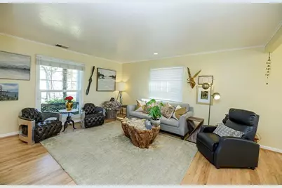 1424 W Roseburg Avenue, Modesto, CA 95350 - Photo 16