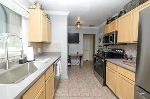 1424 W Roseburg Ave, Modesto, CA 95350 - Photo 20