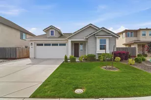 656 Chestnut St, Oakdale, CA 95361 - Photo 2