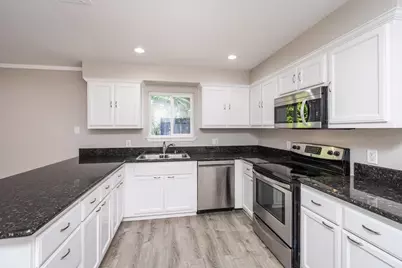 1023 Azure Court, Roseville, CA 95678 - Photo 14