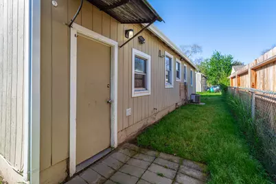 2324 N Edison Ave, Sacramento, CA 95821 - Photo 20