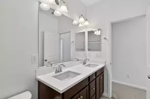 9058 Albarino Way, Sacramento, CA 95829 - Photo 40