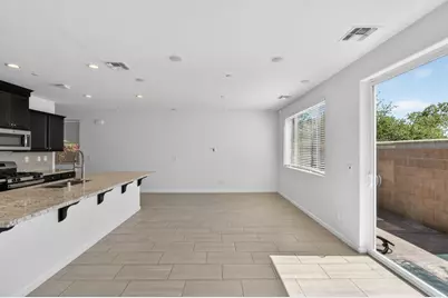 9058 Albarino Way, Sacramento, CA 95829 - Photo 26