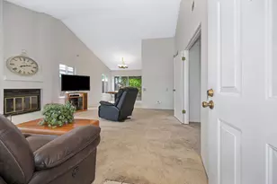 9088 Bramble Trail Way, Sacramento, CA 95826 - Photo 16