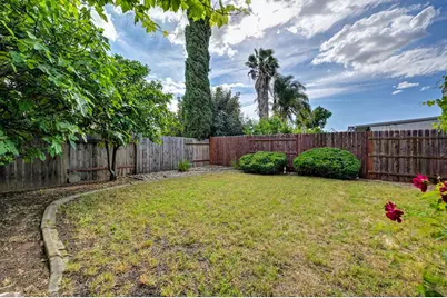 9088 Bramble Trail Way, Sacramento, CA 95826 - Photo 24