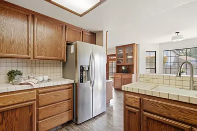 534 Valim Way, Sacramento, CA 95831 - Photo 20